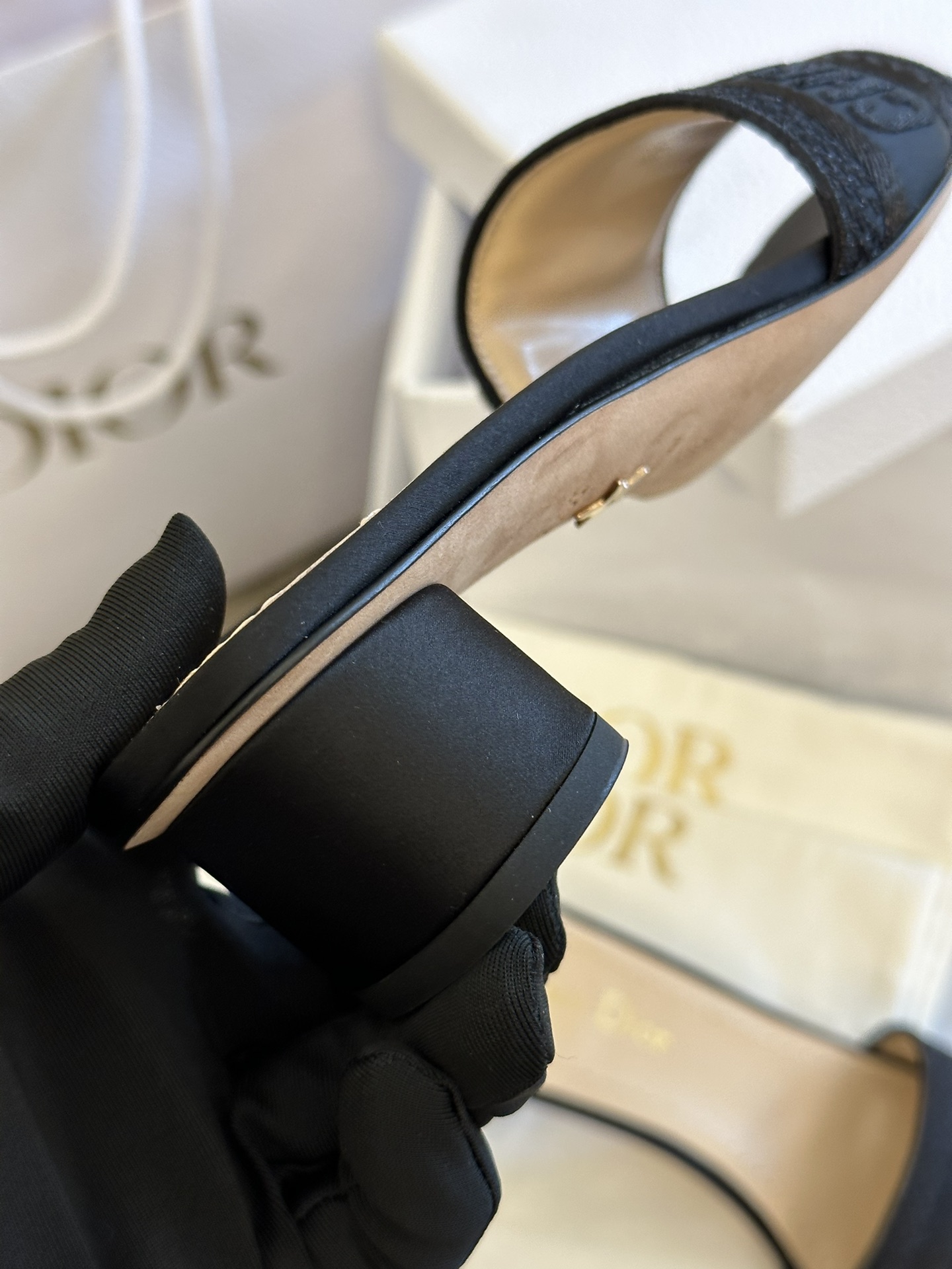 Women's high heels